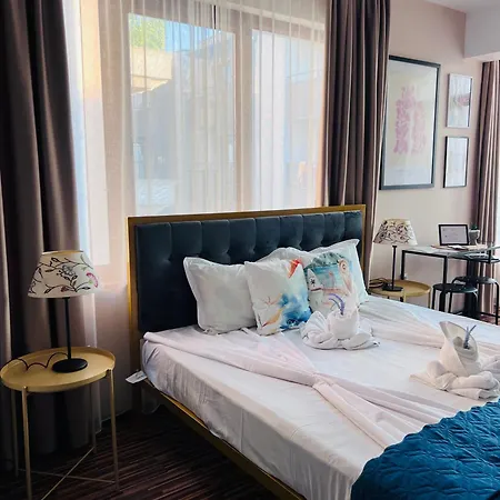 Desi House 302 A Large Cozi Апартаменты *