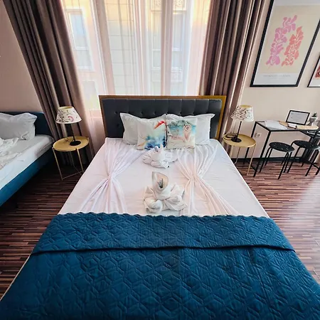 Desi House 302 A Large Cozi Апартаменты *